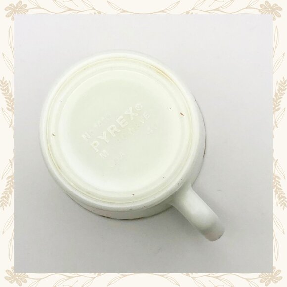 Vintage Pyrex Butterfly Gold Mugs – Set of 2 - Picture 3 of 5